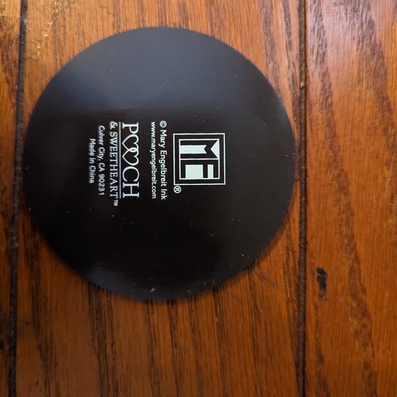 Lot of Mary Engelbreit Pooch & Sweetheart Round Magnets & Dimensional Stickers - Picture 9 of 9